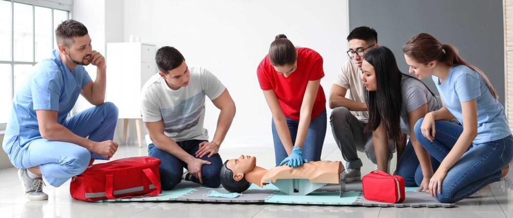 CPR & First Aid Courses – issa